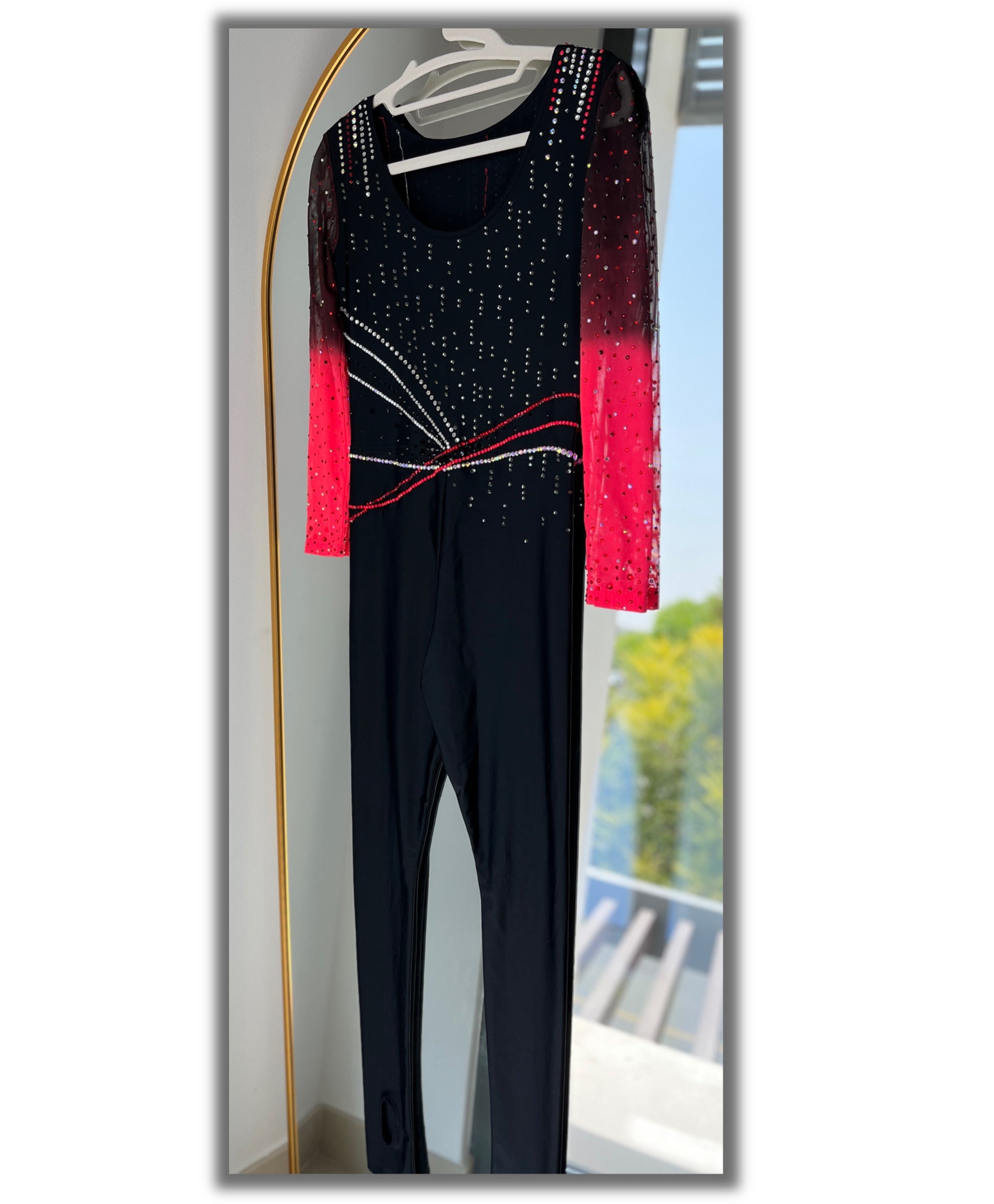 Black & Red Power – Jumpsuit Leotard