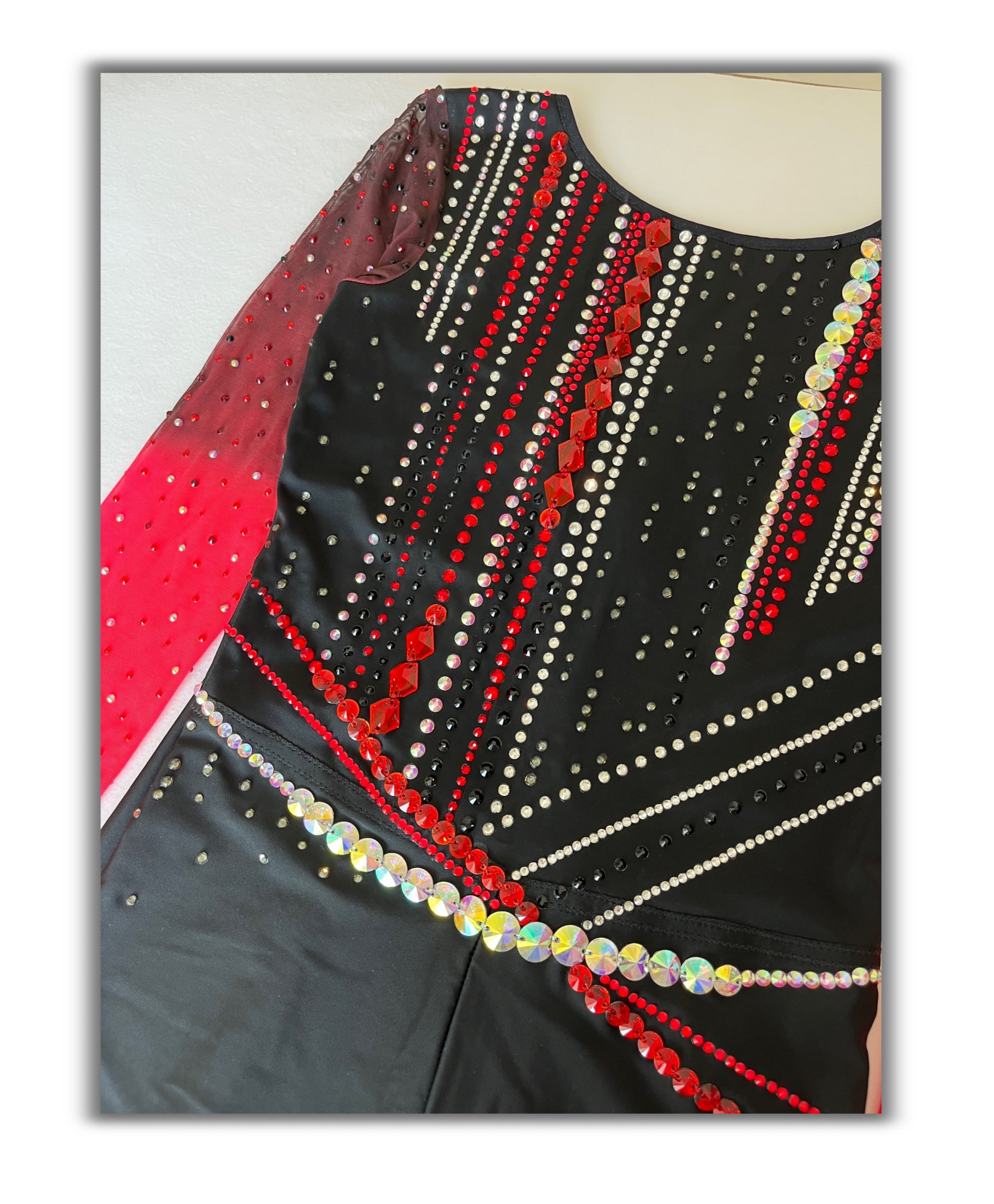 Black & Red Power – Jumpsuit Leotard